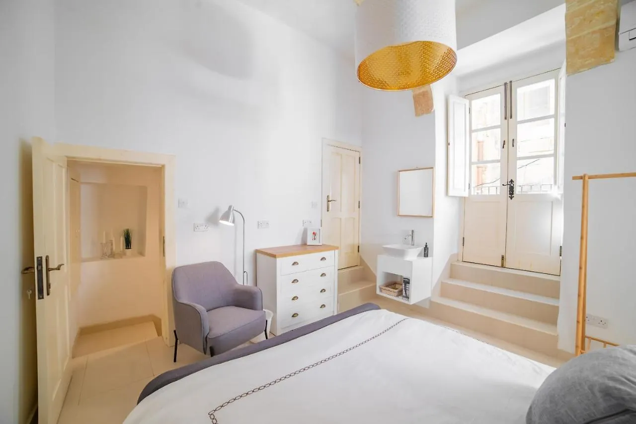 Carmelita Maisonette Valletta 0*,